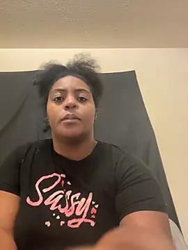 Snapshot of prettlovely14 chatting on December 2025 05:13:01 AM prettlovely14 online show from December 2025 05:13:01 AM