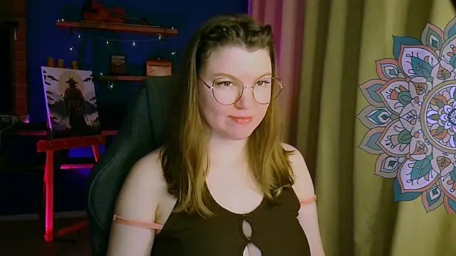 Snapshot of VioletteWay chatting on February 2026 04:21:02 PM VioletteWay online show from February 2026 04:21:02 PM