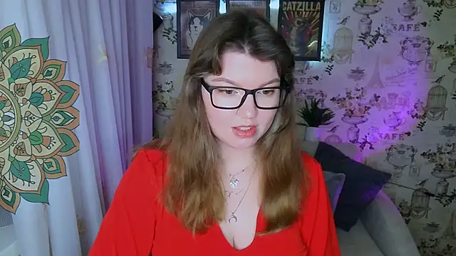 Snapshot of VioletteWay chatting on March 2026 03:18:01 PM VioletteWay online show from March 2026 03:18:01 PM