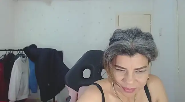 vikyadams online show from March 2025 04:14:02 PM