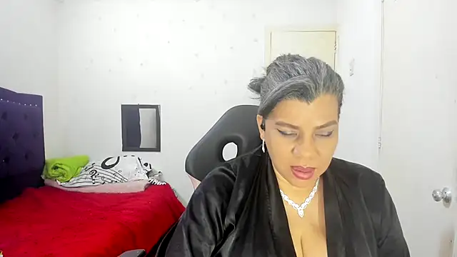 vikyadams online show from October 2025 01:58:02 AM