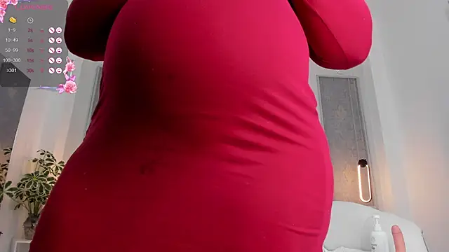 Sara Gomez online show from April 2026 07:07:02 PM