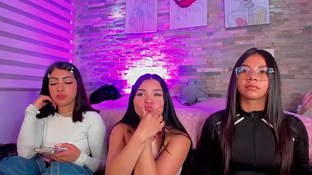 Violet spencer online show from December 2024 08:18:01 PM