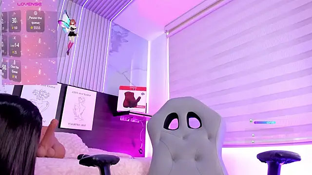 Violet spencer online show from September 2025 07:04:02 PM