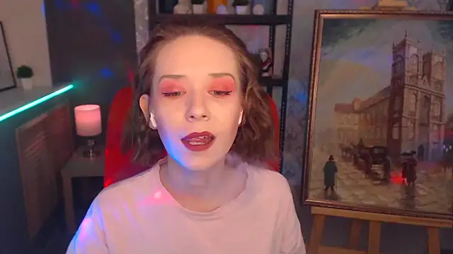 FascinatingEyess online show from December 2024 07:55:01 PM