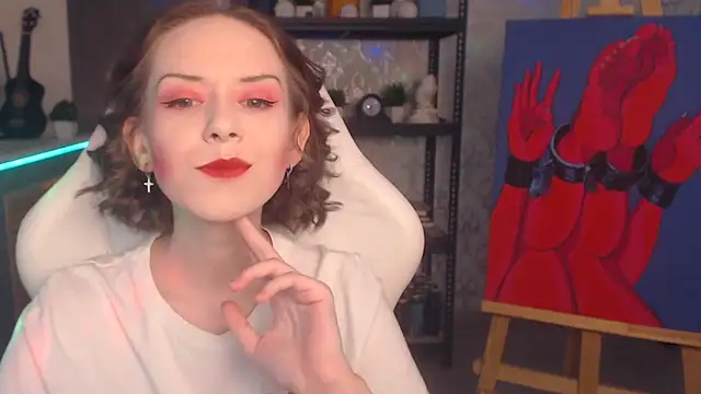 FascinatingEyess online show from September 2025 06:30:01 PM