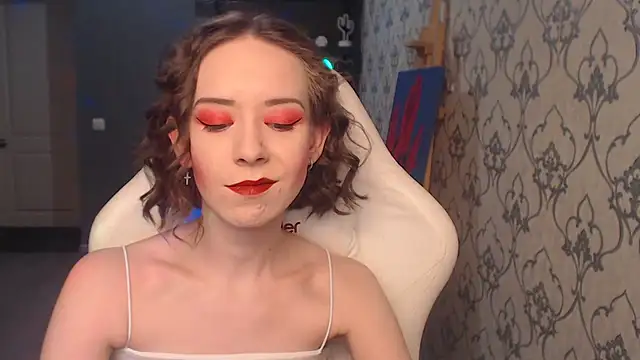 Snapshot of FascinatingEyess chatting on May 2026 05:07:01 PM FascinatingEyess online show from May 2026 05:07:01 PM