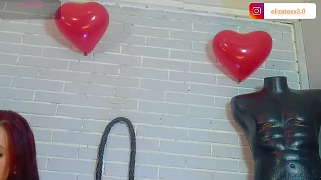 Snapshot of elizatexx chatting on April 2026 07:14:01 PM elizatexx online show from April 2026 07:14:01 PM