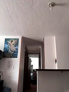 Snapshot of elizatexx chatting on April 2026 01:27:01 PM elizatexx online show from April 2026 01:27:01 PM