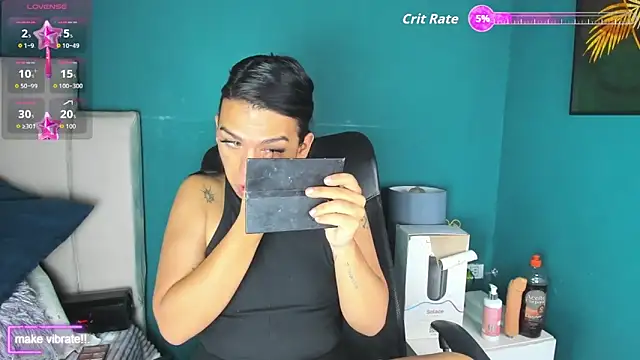 Snapshot of yossi_peach_cute chatting on November 2025 08:23:02 PM yossi peach cute online show from November 2025 08:23:02 PM