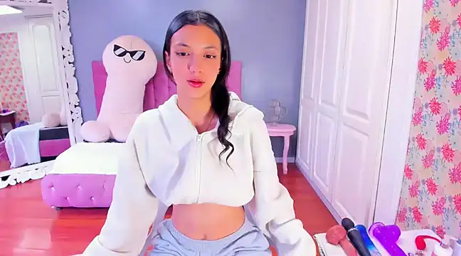 Iris Stone  online show from January 2025 01:35:02 PM