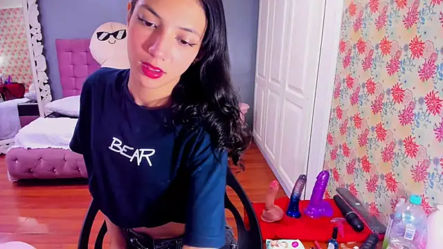 Iris Stone  online show from March 2025 02:15:02 PM