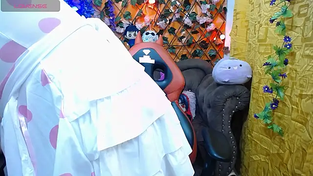 Snapshot of ravenn_20 chatting on January 2025 11:35:01 AM ravenn 20 online show from January 2025 11:35:01 AM