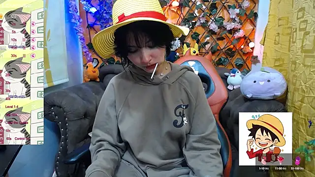 Snapshot of ravenn_20 chatting on February 2025 05:41:02 PM ravenn 20 online show from February 2025 05:41:02 PM