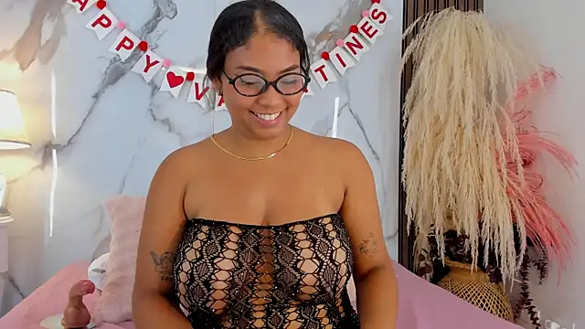 Snapshot of belacampbell chatting on February 2025 12:19:02 AM belacampbell online show from February 2025 12:19:02 AM