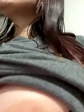 Snapshot of VioletPearson chatting on November 2025 01:19:01 AM VioletPearson online show from November 2025 01:19:01 AM