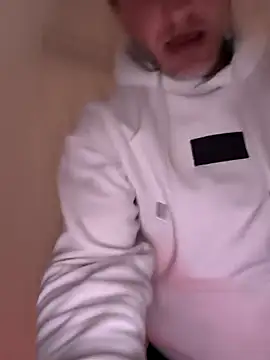 Snapshot of AttractiveSilk5 chatting on April 2026 09:48:02 PM AttractiveSilk5 online show from April 2026 09:48:02 PM