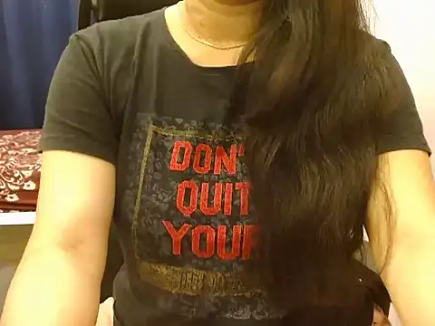 Snapshot of priya__81 chatting on January 2025 05:00:02 PM priya 81 online show from January 2025 05:00:02 PM