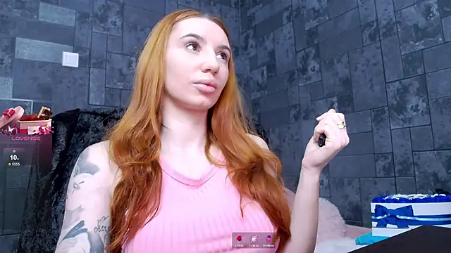 BrianaBratty online show from December 2024 05:05:02 AM