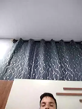 719610 online show from November 2025 03:33:02 PM