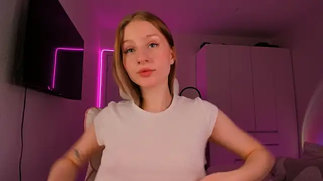 Snapshot of Eva_Davi chatting on January 2025 05:05:01 AM Eva Davi online show from January 2025 05:05:01 AM