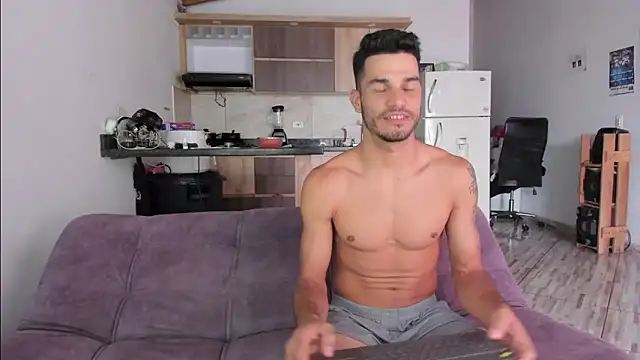 Snapshot of MorganFrei chatting on March 2026 06:21:01 PM MorganFrei online show from March 2026 06:21:01 PM