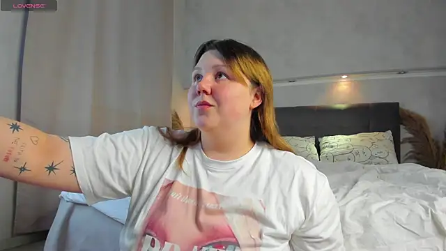 Ruth Oliver online show from April 2026 09:19:01 AM