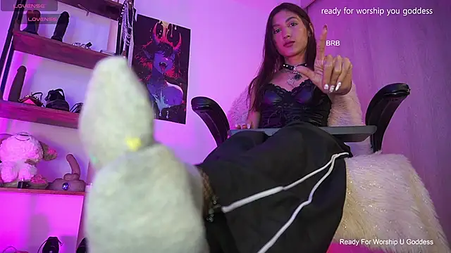 Snapshot of MissKorah chatting on March 2026 12:45:01 AM MissKorah online show from March 2026 12:45:01 AM