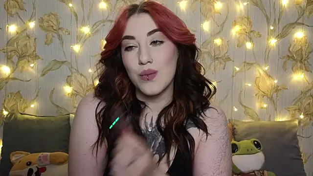 Kimpossible1 online show from December 2024 11:23:02 AM