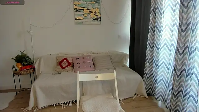 Snapshot of Marakuia054 chatting on February 2025 07:29:02 AM Marakuia054 online show from February 2025 07:29:02 AM