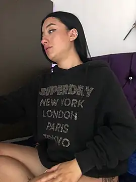 Ady 18 online show from December 2024 12:22:01 AM