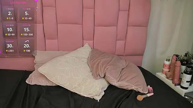 samantha-black online show from March 2025 09:16:01 AM