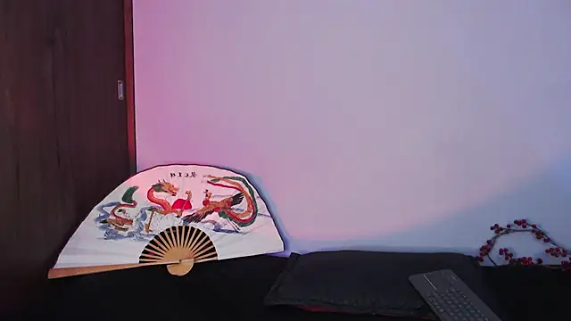 Snapshot of catipetite chatting on January 2025 09:04:02 AM catipetite online show from January 2025 09:04:02 AM