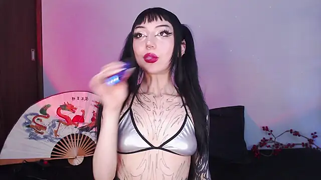 Snapshot of catipetite chatting on March 2025 11:36:02 PM catipetite online show from March 2025 11:36:02 PM