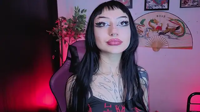 Snapshot of catipetite chatting on July 2026 07:12:01 AM catipetite online show from July 2026 07:12:01 AM