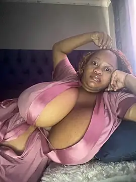 Snapshot of Chubbykarisma27 chatting on March 2026 05:02:01 AM Chubbykarisma27 online show from March 2026 05:02:01 AM