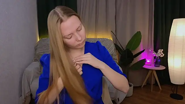 Snapshot of CarolynCohen__ chatting on January 2025 01:51:02 AM CarolynCohen online show from January 2025 01:51:02 AM