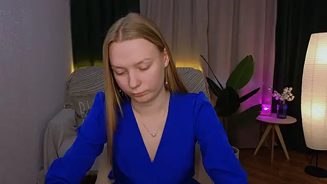 Snapshot of CarolynCohen__ chatting on January 2025 04:52:01 AM CarolynCohen online show from January 2025 04:52:01 AM