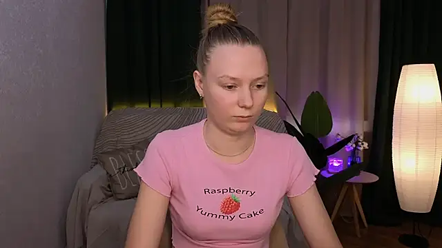 Snapshot of CarolynCohen__ chatting on January 2025 05:19:02 AM CarolynCohen online show from January 2025 05:19:02 AM