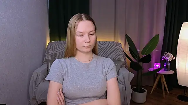 Snapshot of CarolynCohen__ chatting on February 2025 08:16:01 AM CarolynCohen online show from February 2025 08:16:01 AM