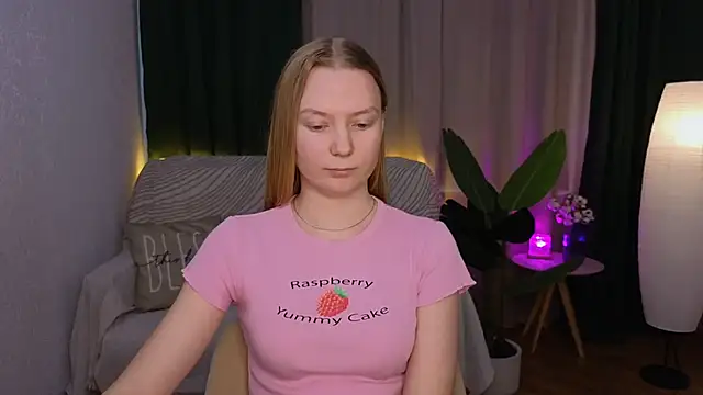 Snapshot of CarolynCohen__ chatting on February 2025 05:15:01 AM CarolynCohen online show from February 2025 05:15:01 AM