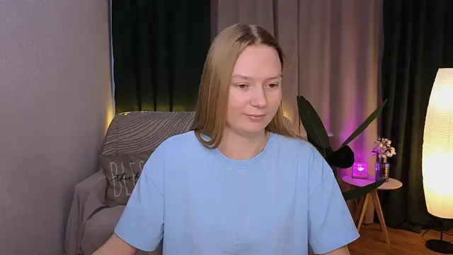 Snapshot of CarolynCohen__ chatting on March 2025 05:01:01 AM CarolynCohen online show from March 2025 05:01:01 AM