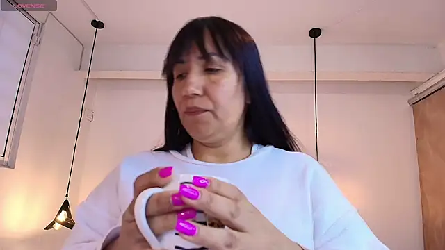 Snapshot of GiaFox_ chatting on April 2026 12:43:01 PM GiaFox online show from April 2026 12:43:01 PM