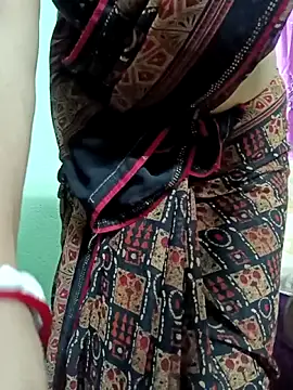 Snapshot of Rosy-B chatting on March 2026 10:13:02 PM Rosy-B online show from March 2026 10:13:02 PM