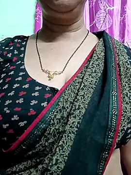 Snapshot of Rosy-B chatting on April 2026 09:42:02 PM Rosy-B online show from April 2026 09:42:02 PM