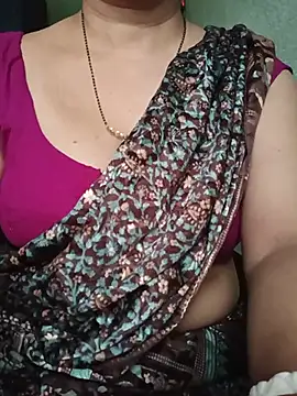 Snapshot of Rosy-B chatting on June 2026 11:49:01 PM Rosy-B online show from June 2026 11:49:01 PM