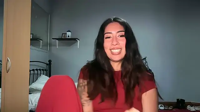 Snapshot of LorenaAnderson chatting on April 2026 08:50:02 PM LorenaAnderson online show from April 2026 08:50:02 PM