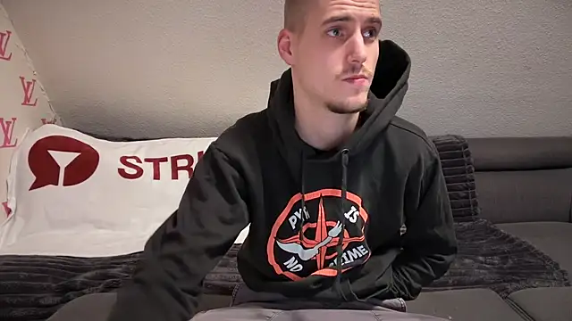 Cookieboy88 online show from January 2025 07:38:02 PM