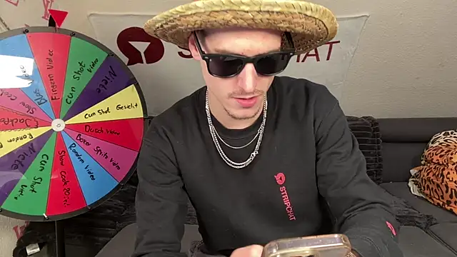 Cookieboy88 online show from February 2025 05:25:02 PM