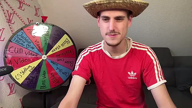 Cookieboy88 online show from September 2025 04:40:02 PM